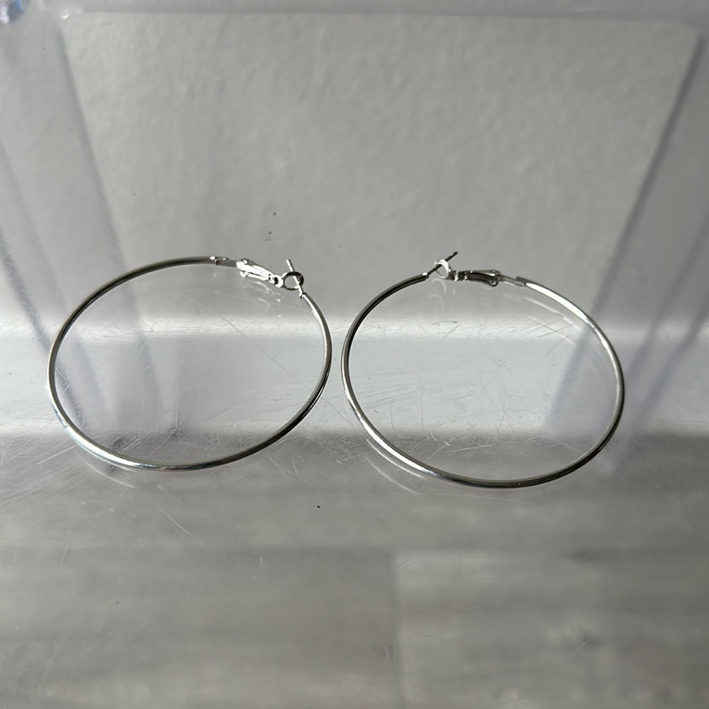 Silver imitation earrings, brand new